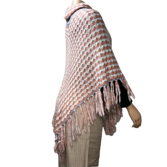 Karma Woman's Poncho Turtleneck loose Knit Fringe hem Ivory Pink blue size OS - Picture 3 of 14